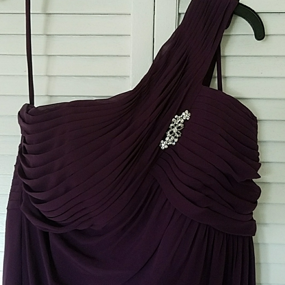 Alexia Couture Dress